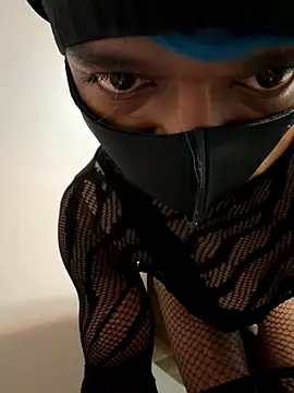 Snapshot of sissy_diorcd chatting on 11.24.25 sissy diorcd online show from 11.24.25