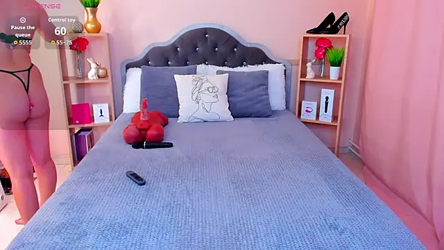 ChloeBrut online show from 11.24.25