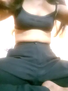Snapshot of malti_singh chatting on 10.23.25 malti singh online show from 10.23.25