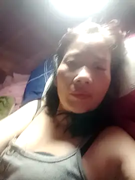 Snapshot of Lonababy68 chatting on 10.19.25 Lonababy68 online show from 10.19.25