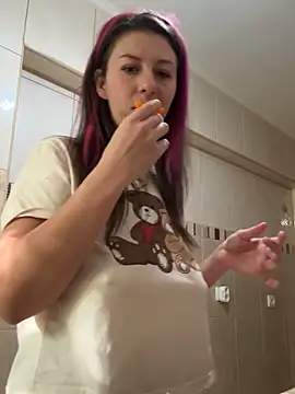 CrazyInTwo online show from 10.19.25