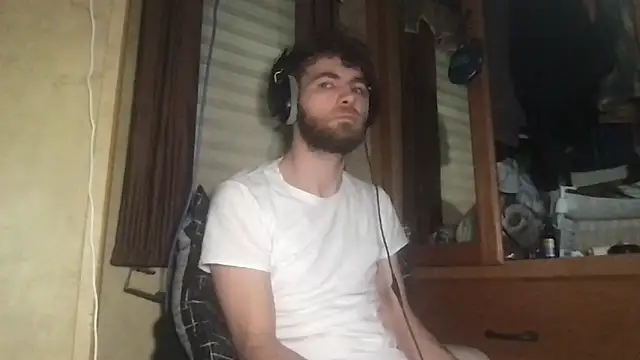 Snapshot of TyKindaNasty chatting on 02.26.26 TyKindaNasty online show from 02.26.26