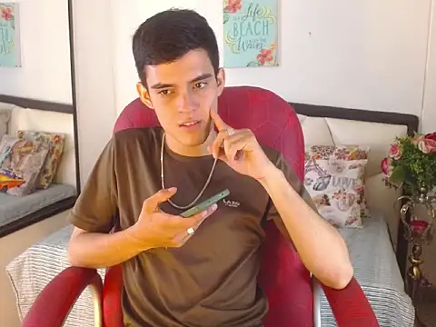 Snapshot of Kain_noir_ chatting on 10.19.25 Kain noir  online show from 10.19.25