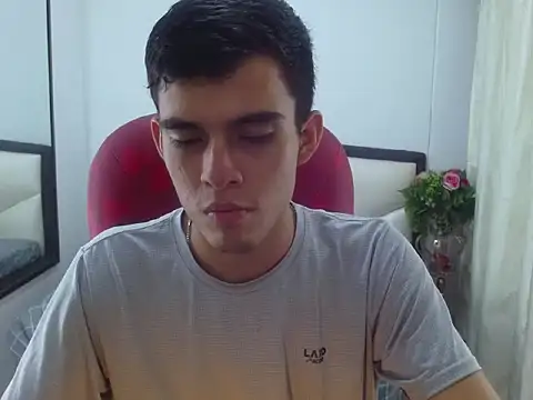 Snapshot of Kain_noir_ chatting on 10.22.25 Kain noir  online show from 10.22.25