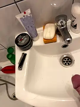 Snapshot of Yaroslav8886 chatting on 10.21.25 Yaroslav8886 online show from 10.21.25