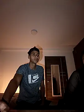 Snapshot of F4rK4tt chatting on 10.18.25 F4rK4tt online show from 10.18.25