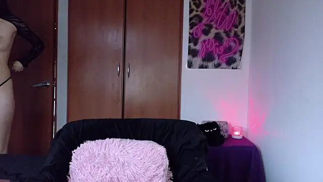 Snapshot of KittyJane chatting on 07.22.26 KittyJane online show from 07.22.26