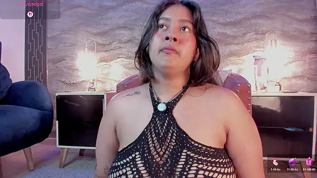 lilithst  online show from 11.19.25