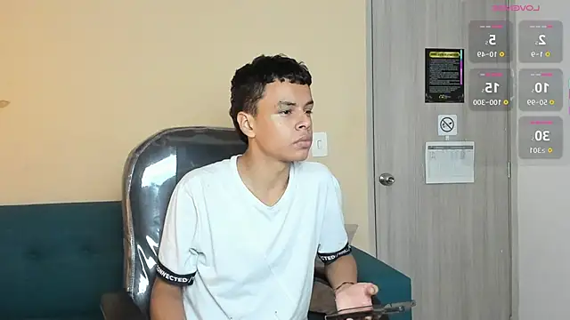 Xavier Fox    online show from 11.07.25