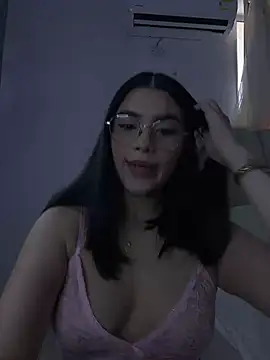 Julietalcl online show from 04.30.26