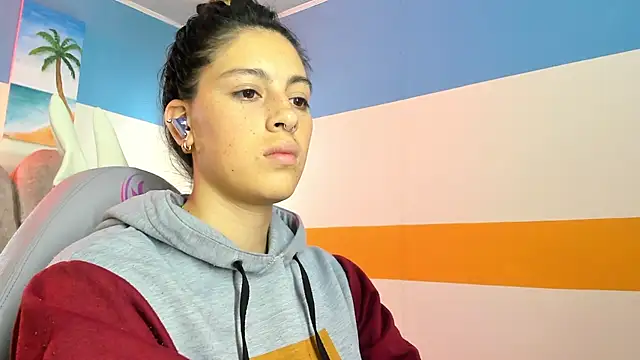 moon winy online show from 10.27.25