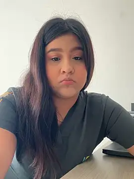 Snapshot of Mia_Sun14 chatting on 10.23.25 Mia Sun14 online show from 10.23.25