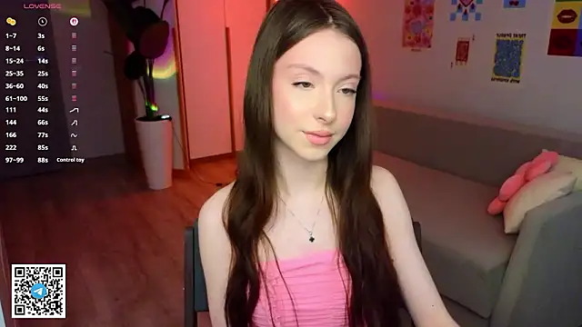 Yasmin Kass online show from 03.08.26