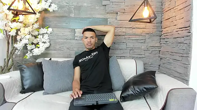 OwenPyerce online show from 10.25.25