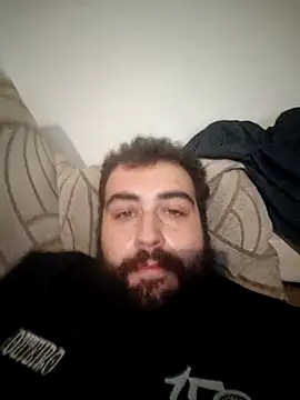 Snapshot of GluingPerson chatting on 11.01.25 GluingPerson online show from 11.01.25