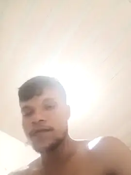 Snapshot of bullamon6549 chatting on 10.23.25 bullamon6549 online show from 10.23.25