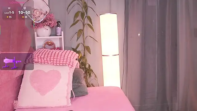 ElodieRousse  online show from 01.06.26