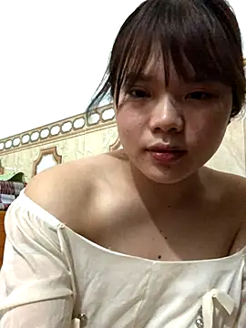 Snapshot of Jooahn003 chatting on 10.21.25 Jooahn003 online show from 10.21.25