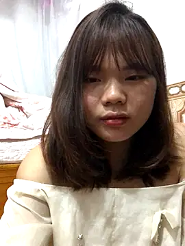 Snapshot of Jooahn003 chatting on 10.29.25 Jooahn003 online show from 10.29.25