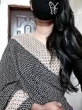 Ratri-Biswas online show from 12.19.25