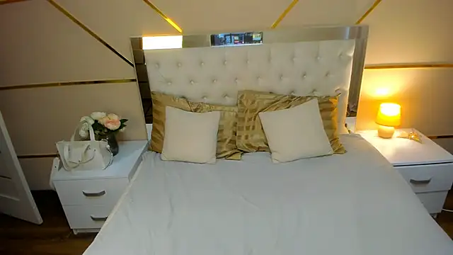 Wild Angel999 online show from 11.14.25