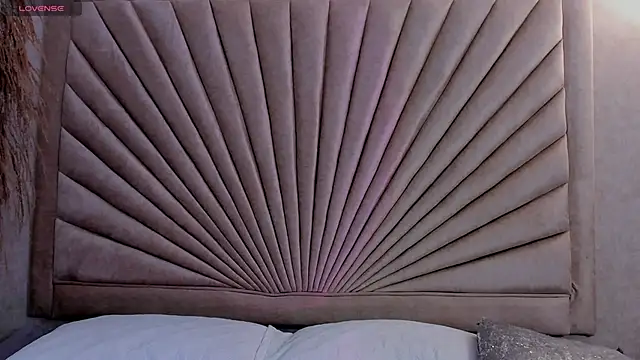 Emma duff online show from 11.27.25