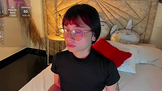 Emma duff online show from 04.10.26