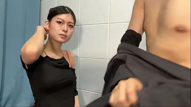 Snapshot of AKUMA_JP chatting on 10.25.25 AKUMA JP online show from 10.25.25