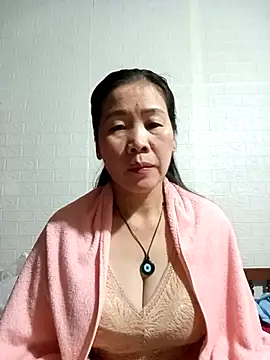 tabby-cat11 online show from 11.19.25