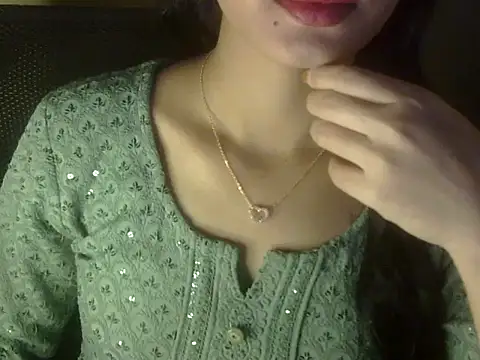 Shezi N online show from 02.17.26