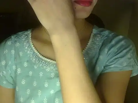 Shezi N online show from 03.05.26