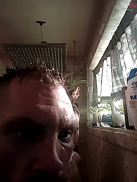 Snapshot of RyderKnoxin chatting on 10.19.25 RyderKnoxin online show from 10.19.25