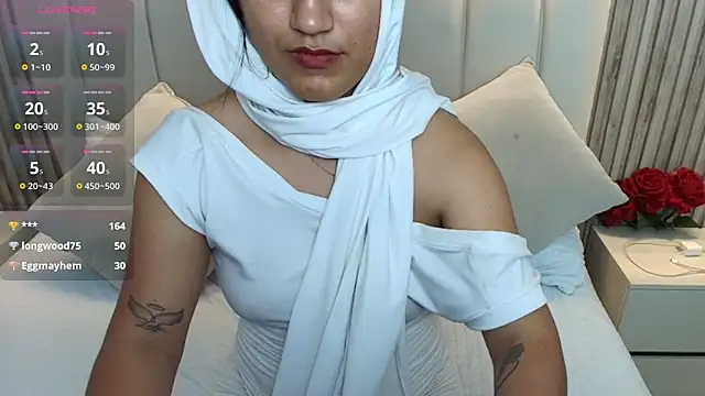 Snapshot of Aziz_daud chatting on 10.22.25 Aziz daud online show from 10.22.25
