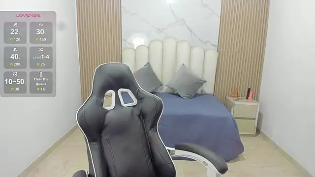 Aziz daud online show from 03.17.26