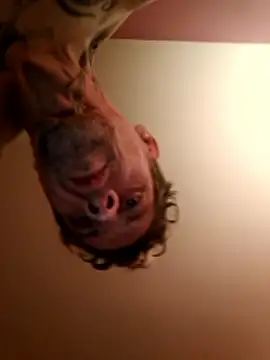 Snapshot of Stripxe1 chatting on 10.17.25 Stripxe1 online show from 10.17.25