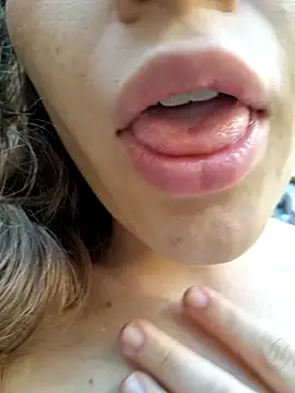 bambiluly online show from 11.09.25