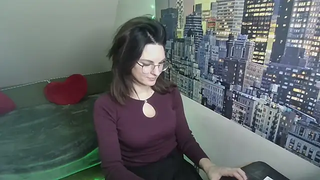 Snapshot of kinkysarahx chatting on 02.17.26 kinkysarahx online show from 02.17.26