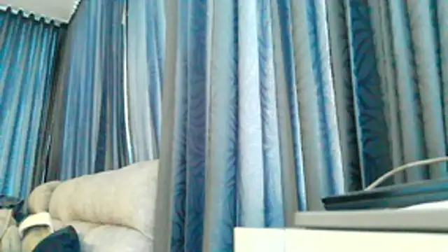 RollinGirl  online show from 10.28.25