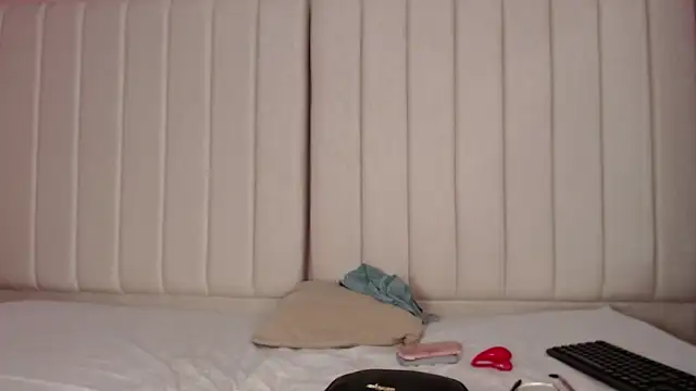 miel alisha online show from 11.13.25