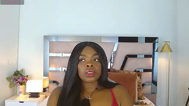 Maiacharris  online show from 12.04.25