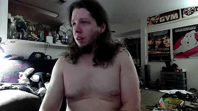 biggerisbetter12 online show from 10.30.25