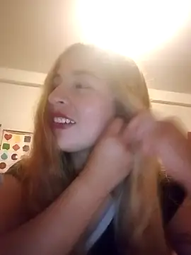 Snapshot of Lana_pohenix chatting on 11.04.25 Lana pohenix online show from 11.04.25