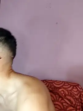 Snapshot of AxelKamel chatting on 10.23.25 AxelKamel online show from 10.23.25