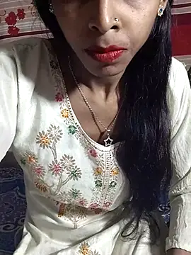 Snapshot of Itz_Aisha__ chatting on 12.04.25 Itz Aisha online show from 12.04.25