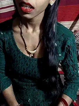 Snapshot of Itz_Aisha__ chatting on 12.15.25 Itz Aisha online show from 12.15.25