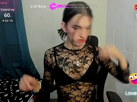 Scarlett crastrawberry online show from 05.20.26