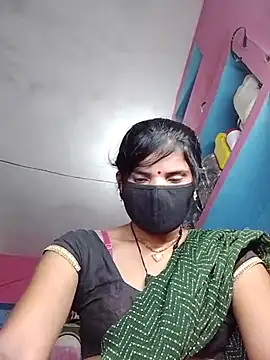 Snapshot of Manju_cuty chatting on 10.24.25 Manju cuty online show from 10.24.25