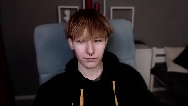 guitarandangell online show from 02.25.26