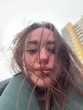 KiraSunshine online show from 04.12.26