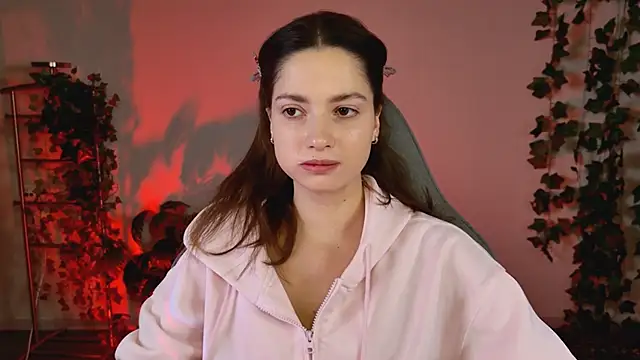 KiraVair online show from 03.11.26